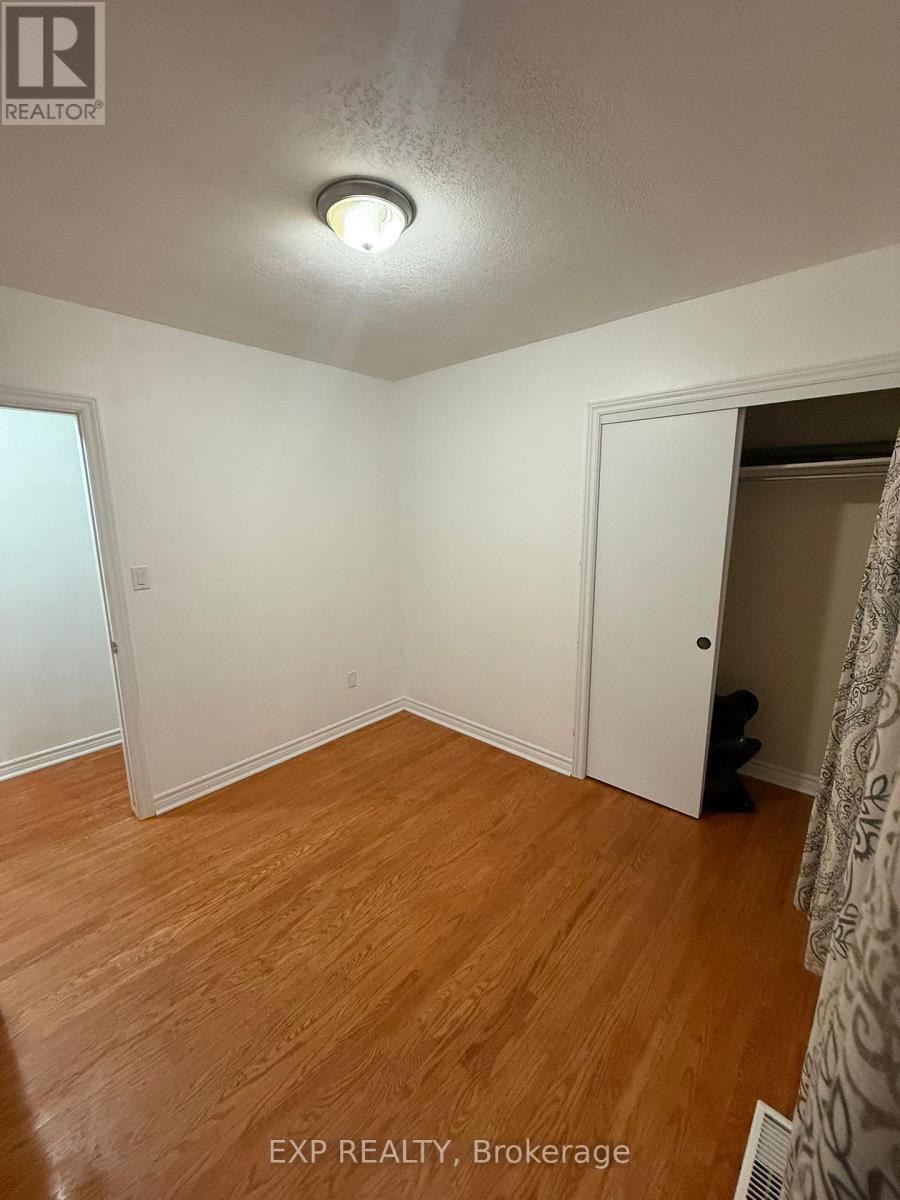 Upper - 611 Geneva Street, St. Catharines (Lakeport), Ontario  L2N 2J3 - Photo 33 - X12611856