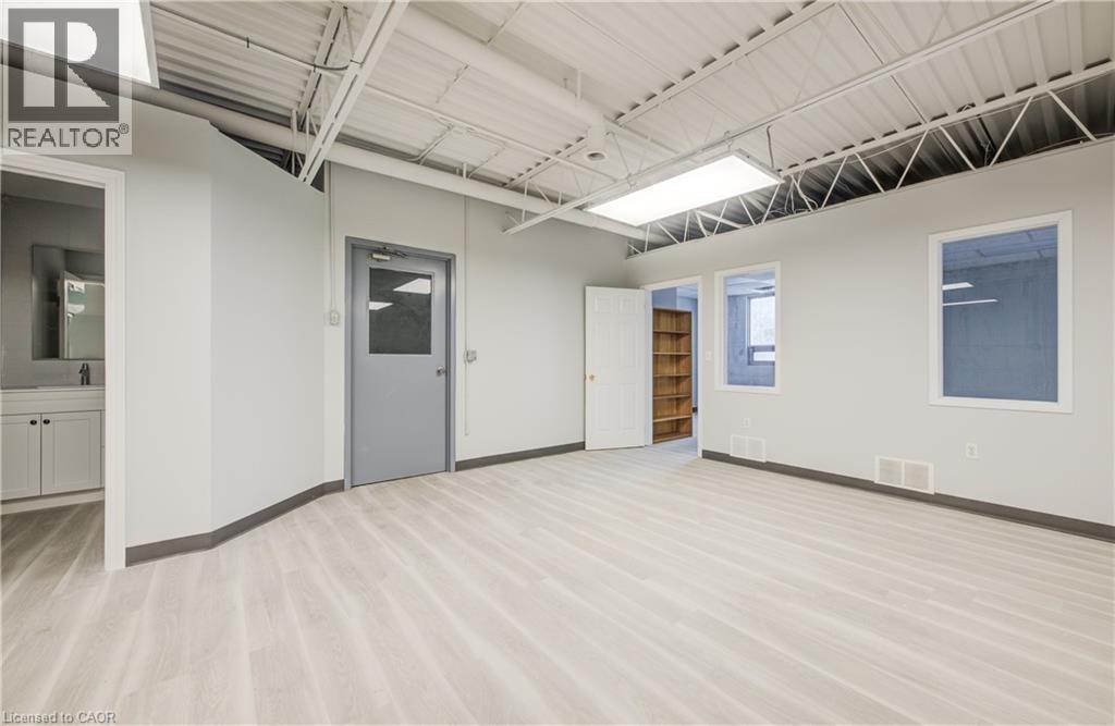 1033 Pattullo Avenue Unit# 8 Upper, Woodstock, Ontario  N4V 1C8 - Photo 3 - 40793037