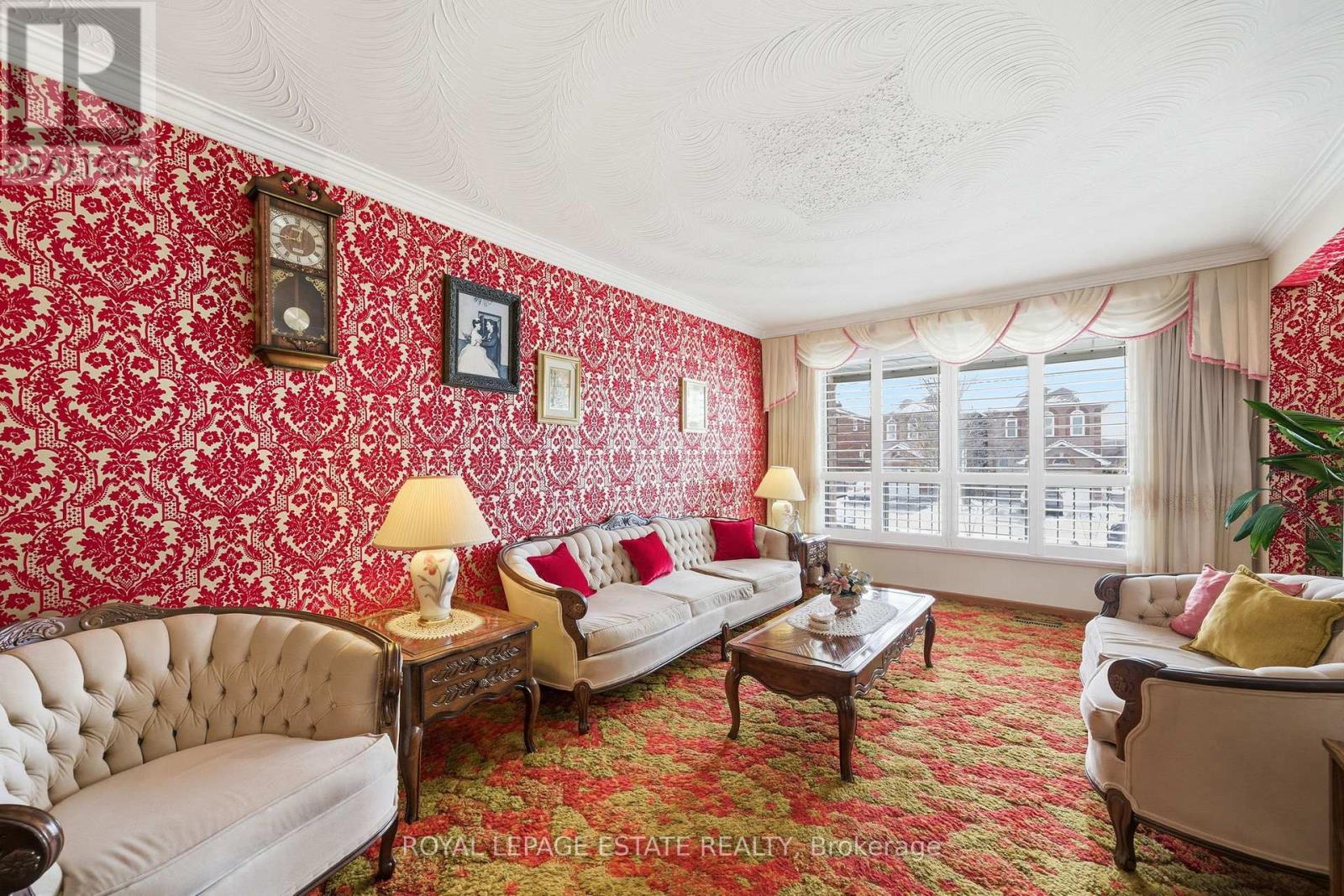 73a North Bonnington Avenue, Toronto, Ontario  M1K 1X5 - Photo 6 - E12611830