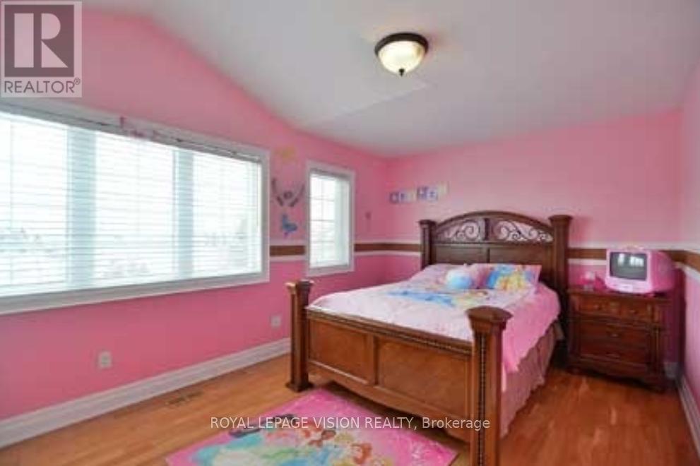 91 Magpie Crescent, Vaughan, Ontario  L4H 2A4 - Photo 12 - N12611826