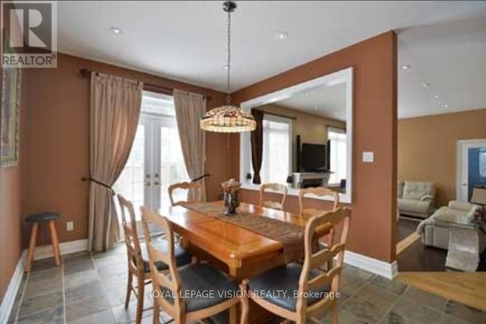 91 Magpie Crescent, Vaughan, Ontario  L4H 2A4 - Photo 5 - N12611826