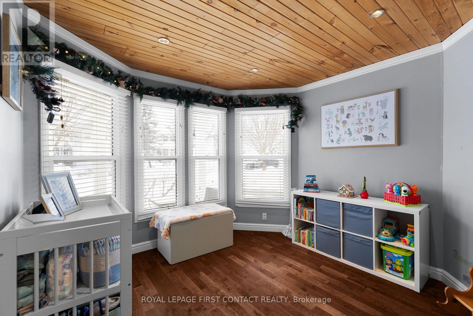 950 Linden Street, Innisfil, Ontario  L9S 1W6 - Photo 10 - N12611862