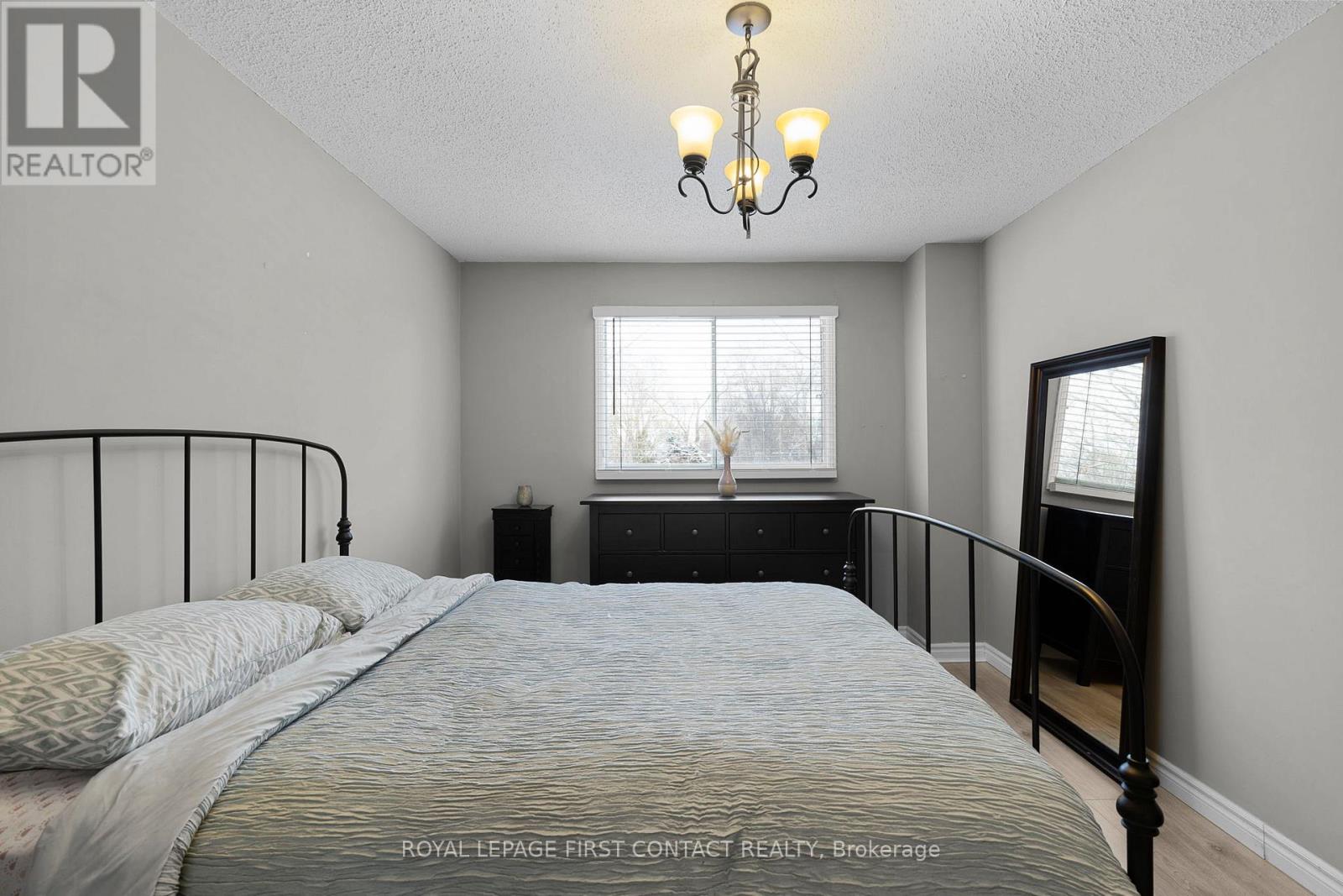 950 Linden Street, Innisfil, Ontario  L9S 1W6 - Photo 31 - N12611862