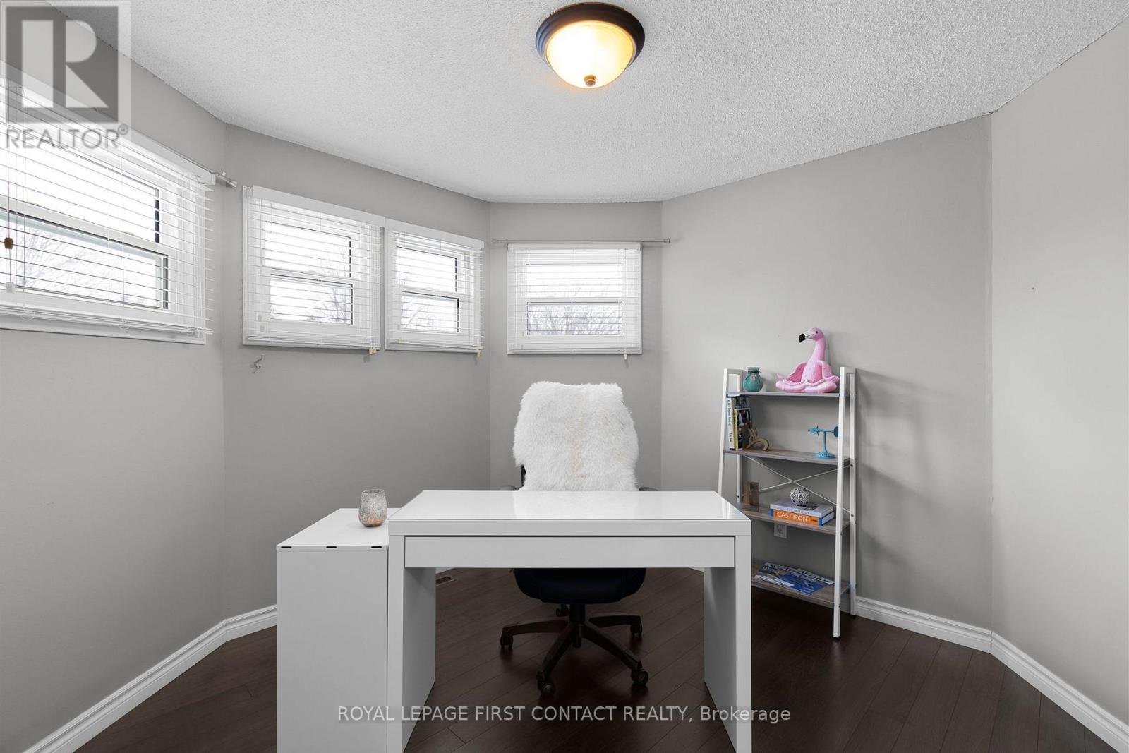 950 Linden Street, Innisfil, Ontario  L9S 1W6 - Photo 32 - N12611862