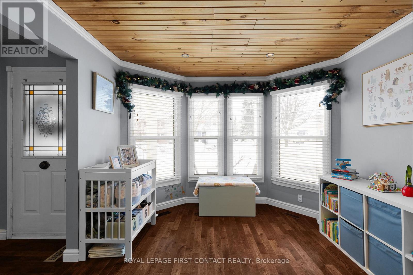 950 Linden Street, Innisfil, Ontario  L9S 1W6 - Photo 9 - N12611862