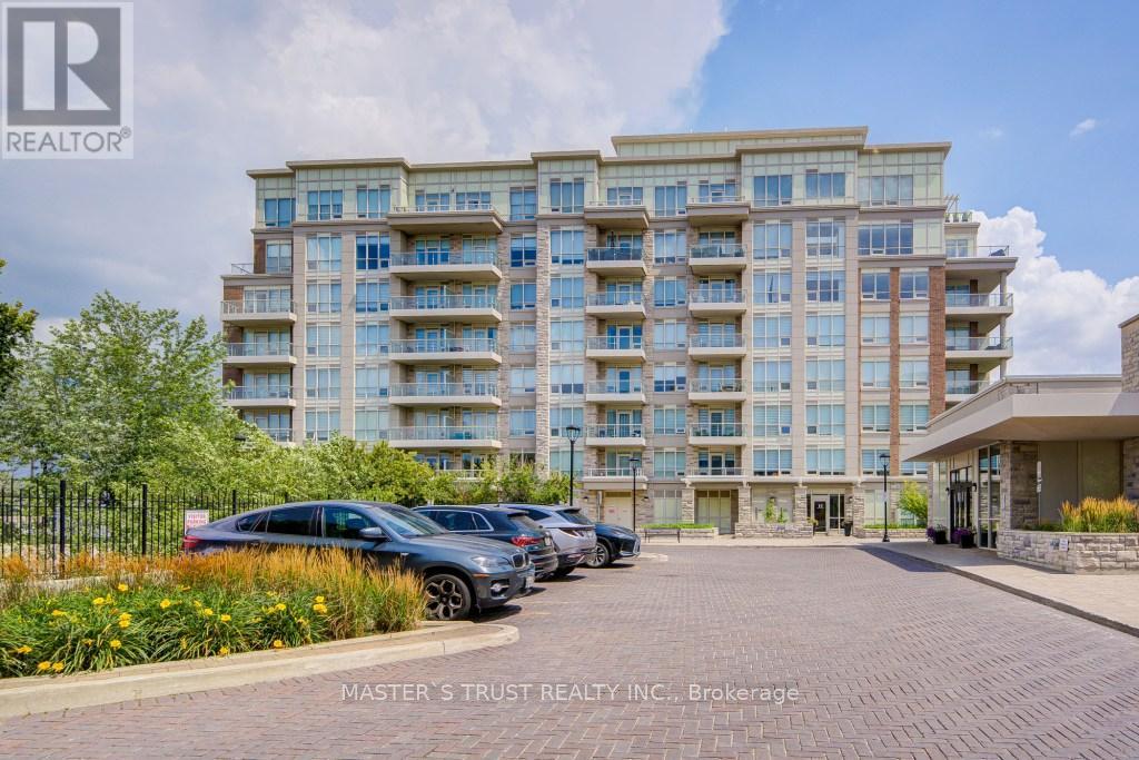 307 - 15 STOLLERY POND CRESCENT, Markham, Ontario