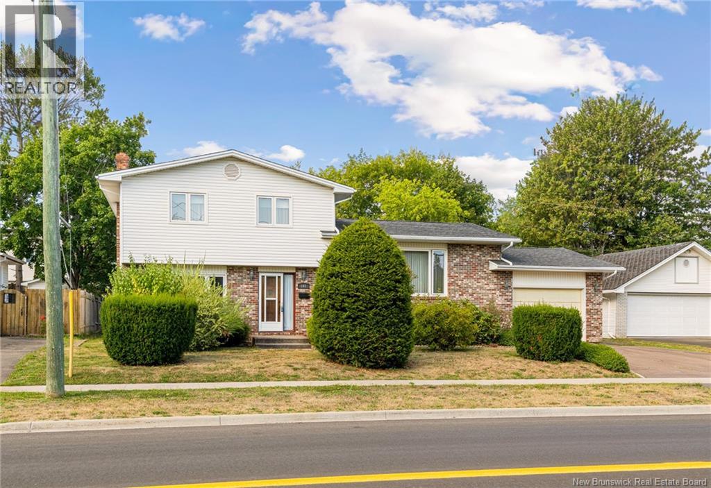 161 Hennessey, Moncton, New Brunswick E1A 5P2 - Photo 2 - NB131119