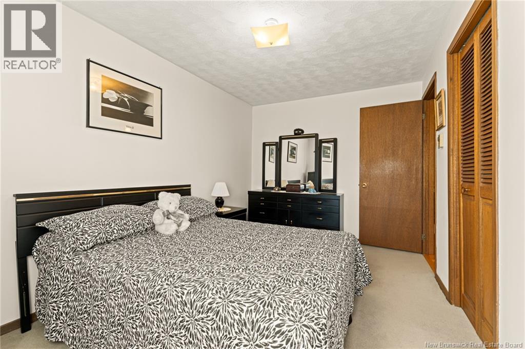 161 Hennessey, Moncton, New Brunswick E1A 5P2 - Photo 20 - NB131119