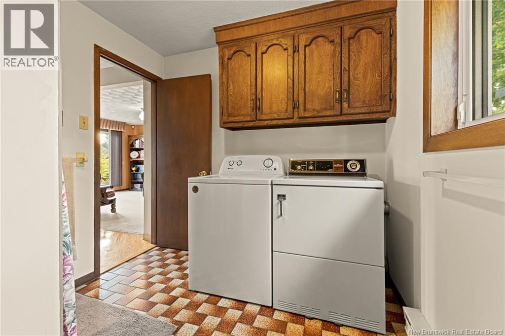 161 Hennessey, Moncton, New Brunswick E1A 5P2 - Photo 23 - NB131119