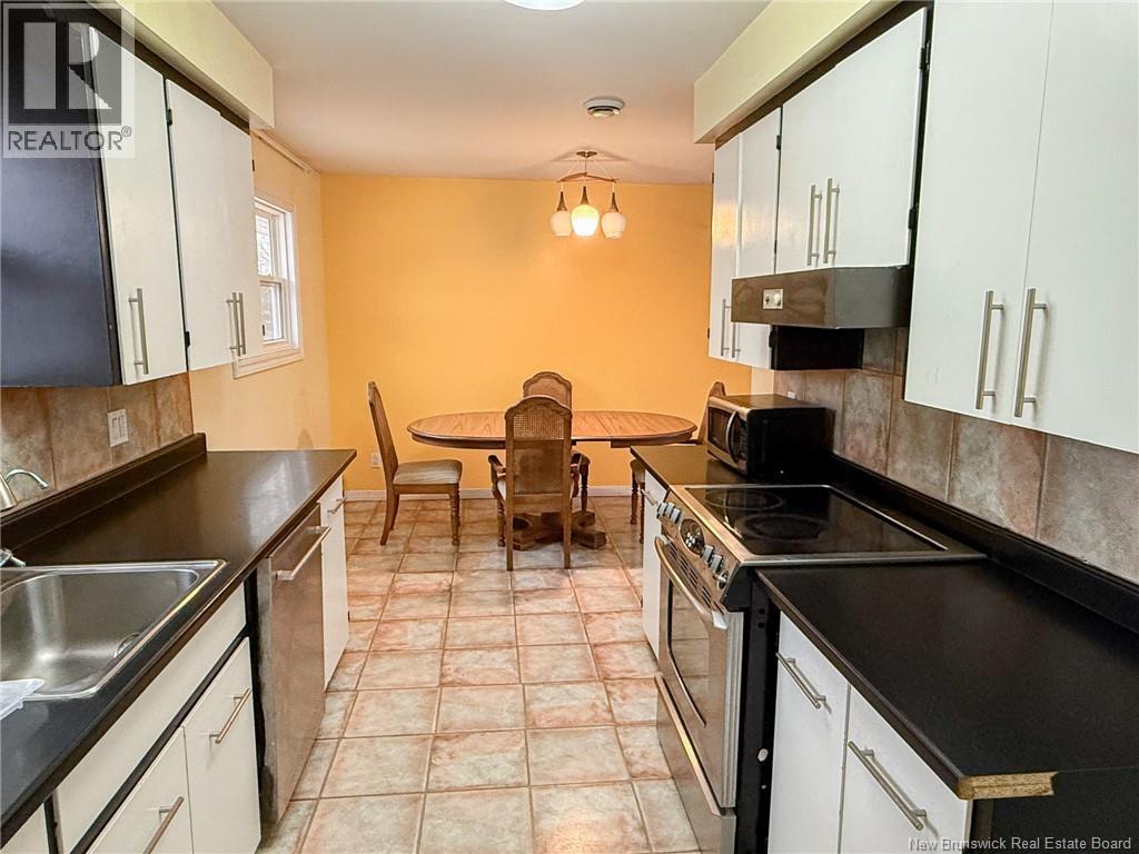 11 Birch Street, Florenceville-Bristol, New Brunswick E7L 2E7 - Photo 19 - NB131035