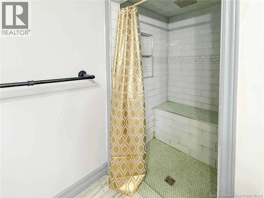 11 Birch Street, Florenceville-Bristol, New Brunswick E7L 2E7 - Photo 36 - NB131035