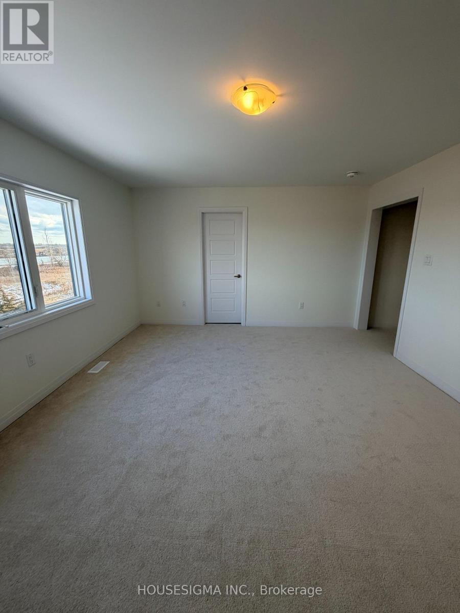 138 Aviron Crescent, Welland, Ontario  L3B 0M5 - Photo 14 - X12611828