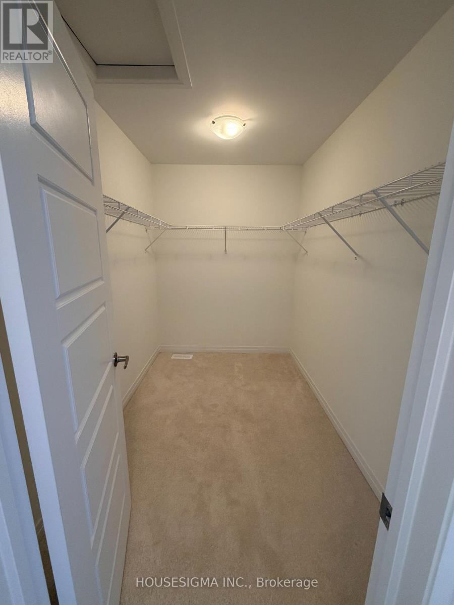 138 Aviron Crescent, Welland, Ontario  L3B 0M5 - Photo 16 - X12611828