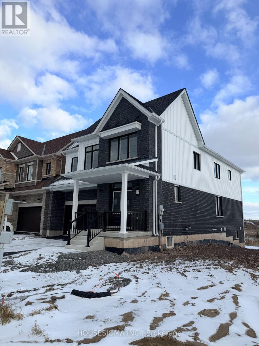 138 Aviron Crescent, Welland, Ontario  L3B 0M5 - Photo 2 - X12611828