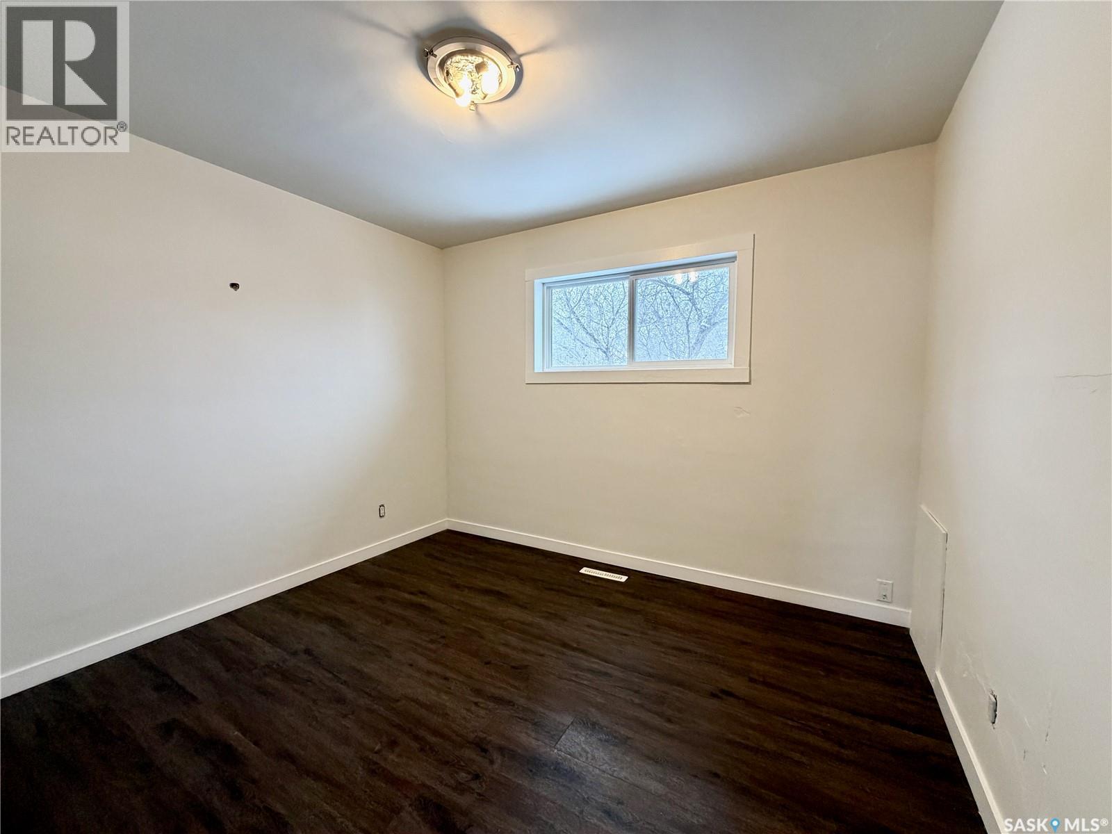 338 V Avenue S, Saskatoon, Saskatchewan  S7M 3E5 - Photo 14 - SK025396