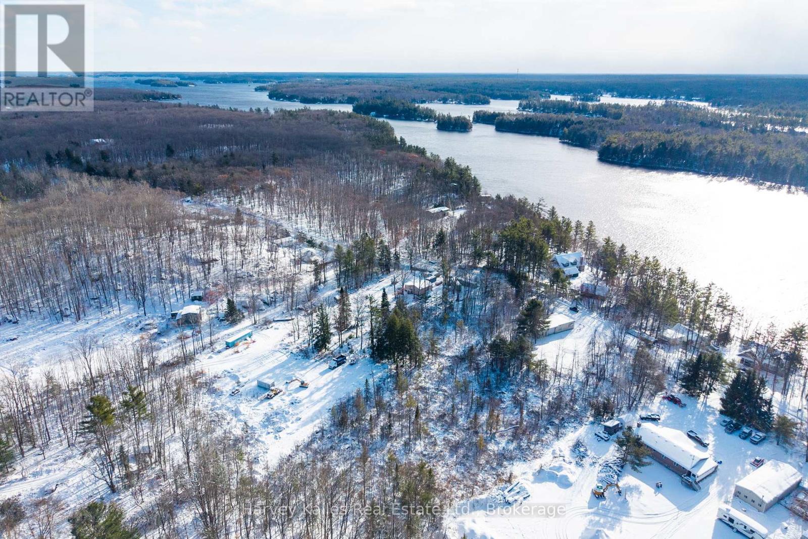 1355 Walkers Point Road, Muskoka Lakes (Wood (Muskoka Lakes)), Ontario  P1P 1R2 - Photo 12 - X12611914