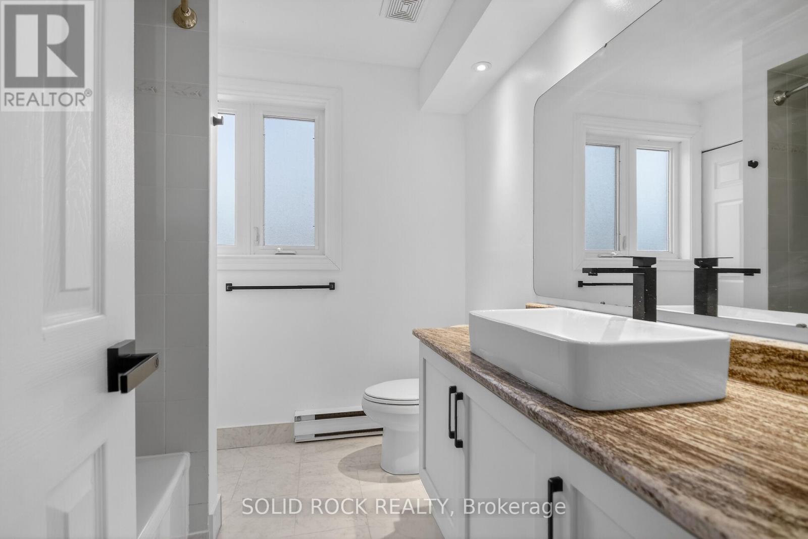 35 - 360 Briston Private, Ottawa, Ontario  K1G 5R2 - Photo 31 - X12611888