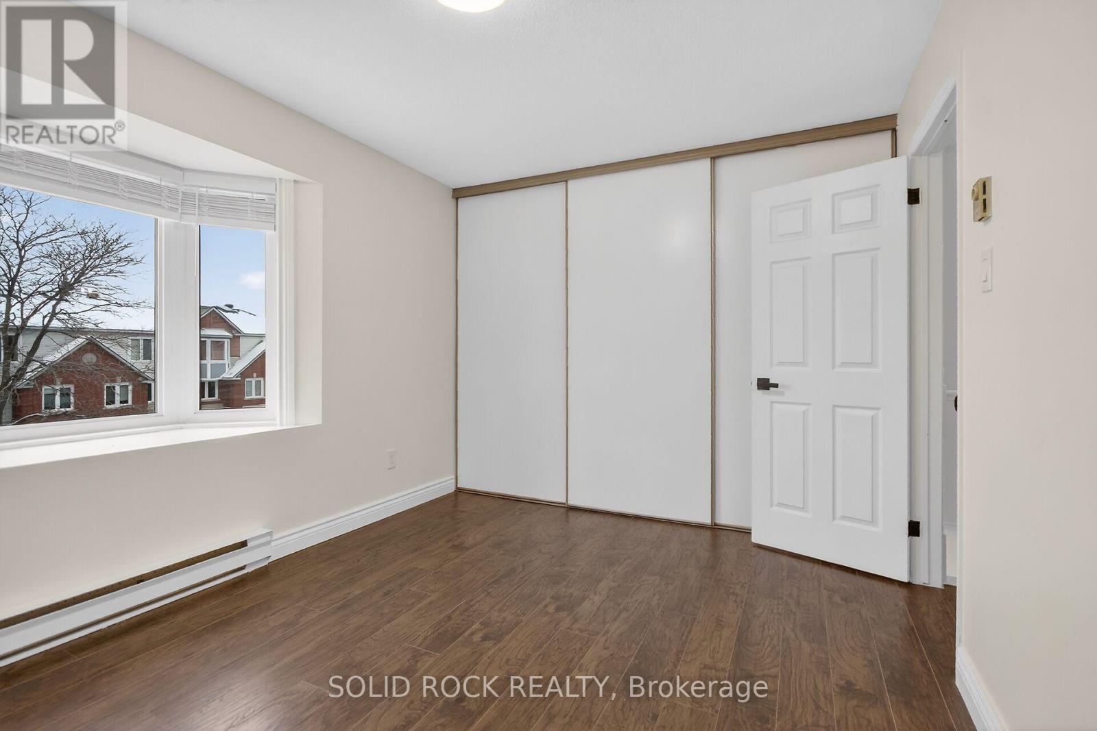 35 - 360 Briston Private, Ottawa, Ontario  K1G 5R2 - Photo 33 - X12611888
