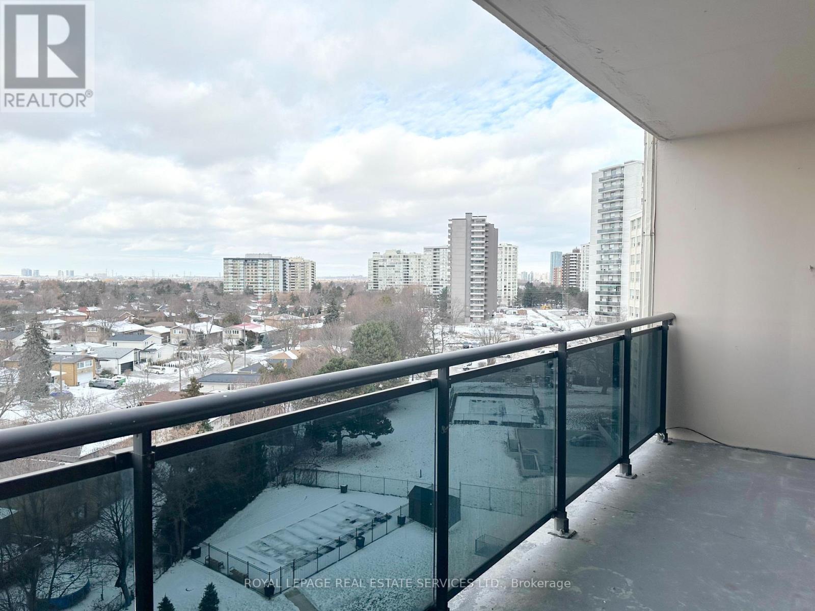 902 - 12 Rockford Road, Toronto, Ontario  M2R 3A2 - Photo 12 - C12611912