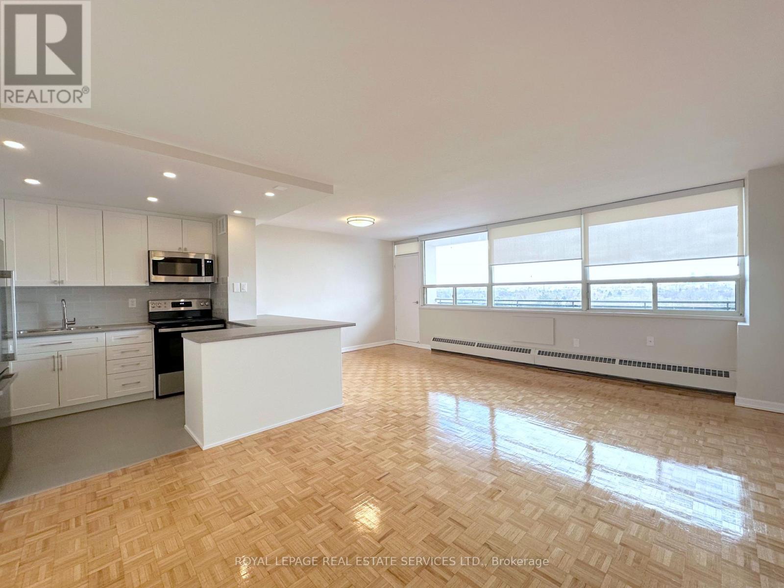 902 - 12 Rockford Road, Toronto, Ontario  M2R 3A2 - Photo 6 - C12611912