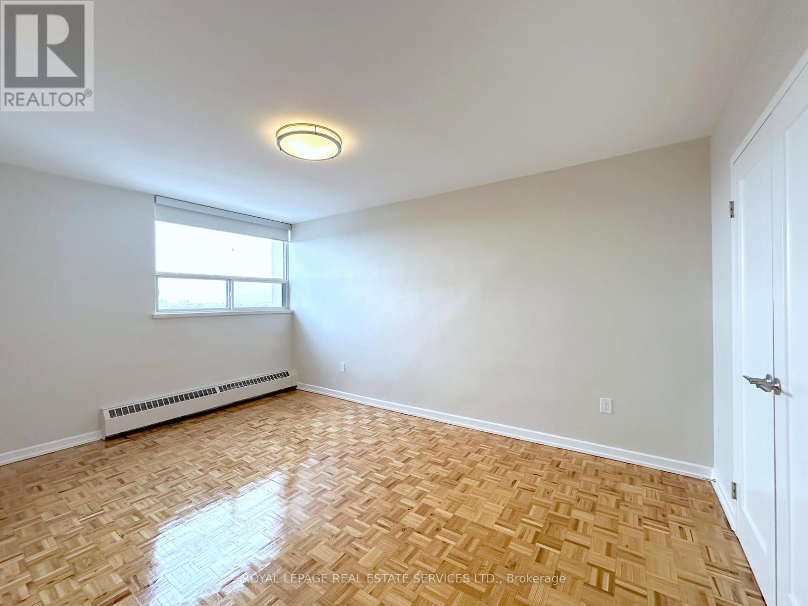 902 - 12 Rockford Road, Toronto, Ontario  M2R 3A2 - Photo 8 - C12611912