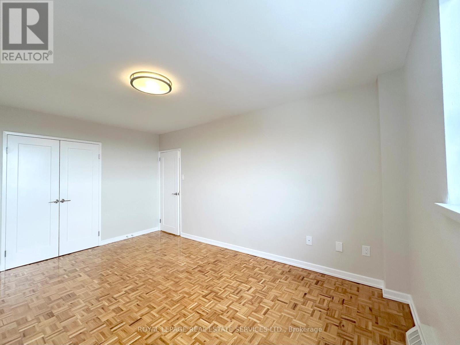 902 - 12 Rockford Road, Toronto, Ontario  M2R 3A2 - Photo 9 - C12611912