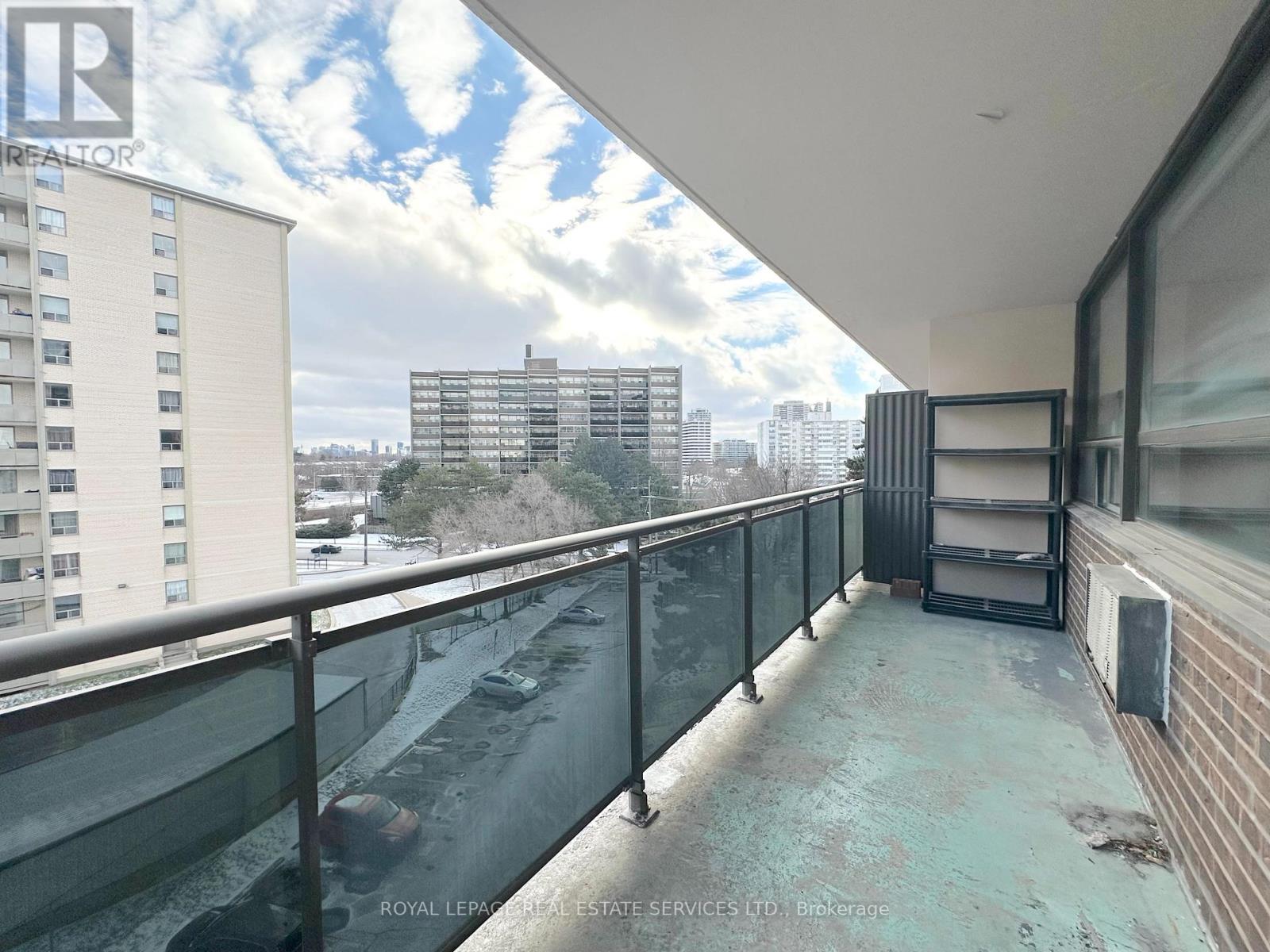 603 - 12 Rockford Road, Toronto, Ontario  M2R 3A2 - Photo 16 - C12611918