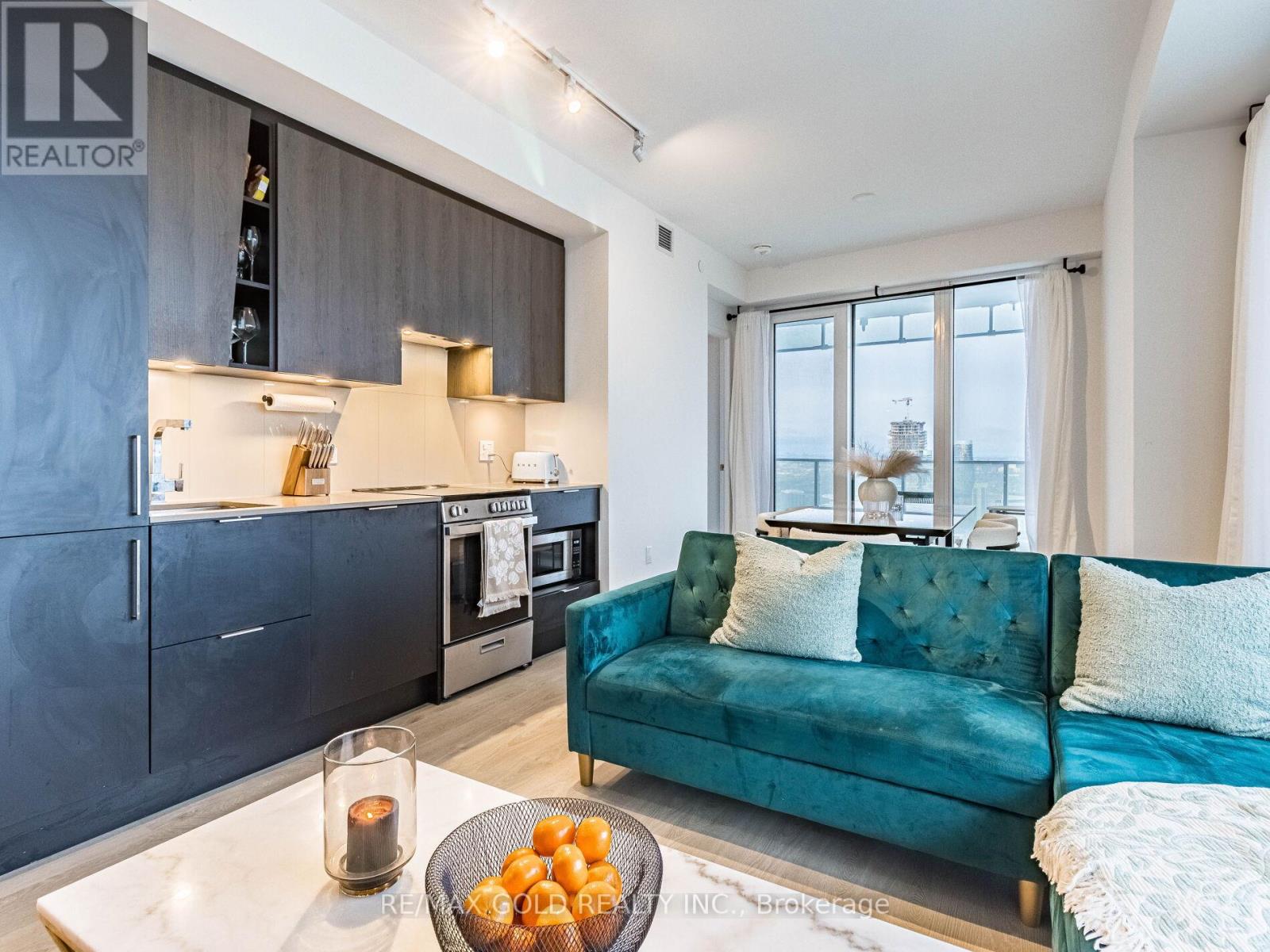 3900 Confederation Parkway, Mississauga, Ontario L5B 0M3 - Photo 13 - W12611916