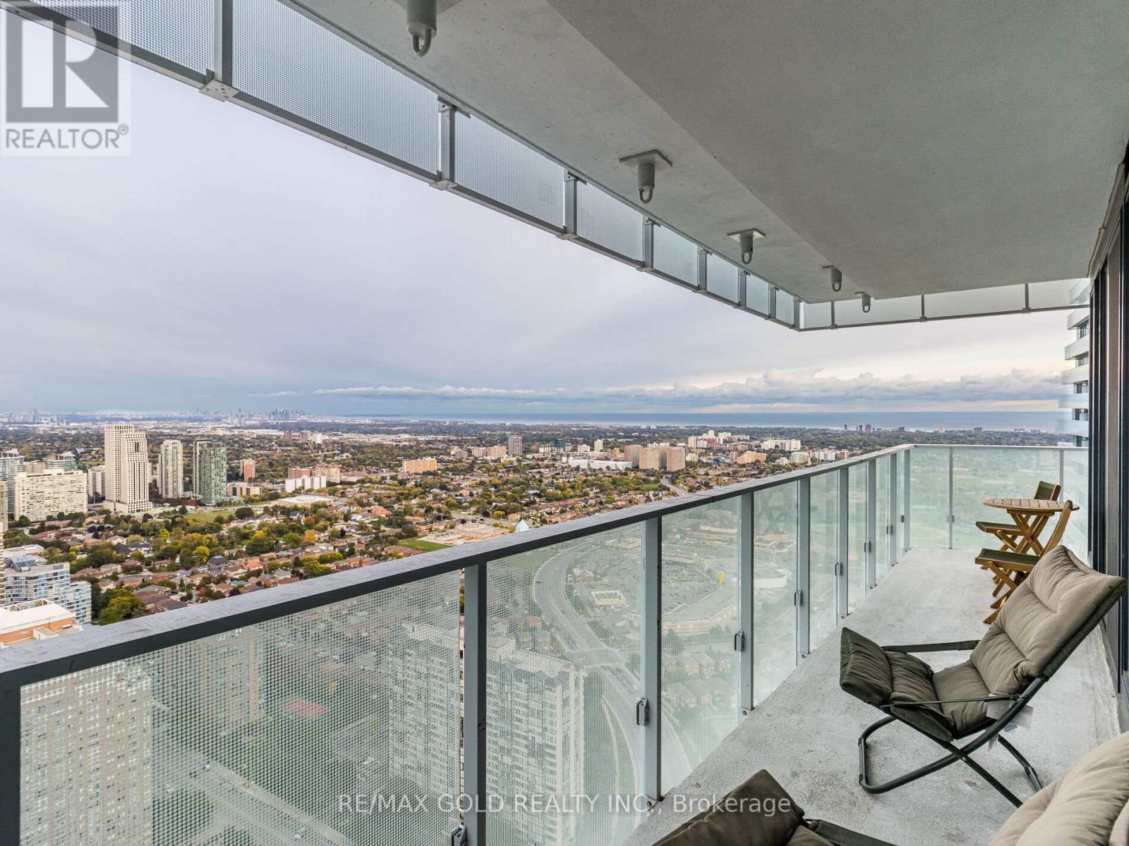 3900 Confederation Parkway, Mississauga, Ontario L5B 0M3 - Photo 33 - W12611916