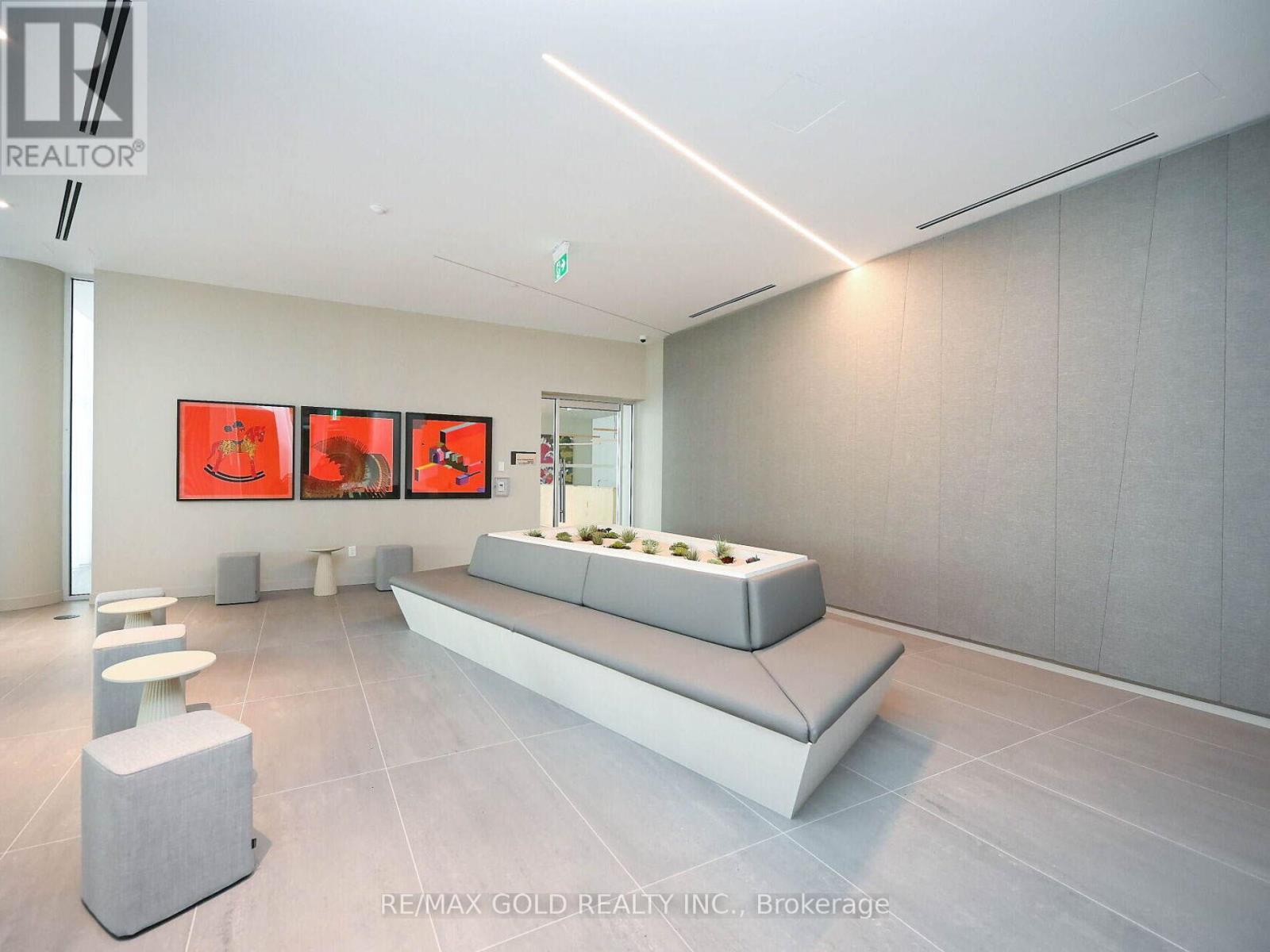 3900 Confederation Parkway, Mississauga, Ontario L5B 0M3 - Photo 39 - W12611916