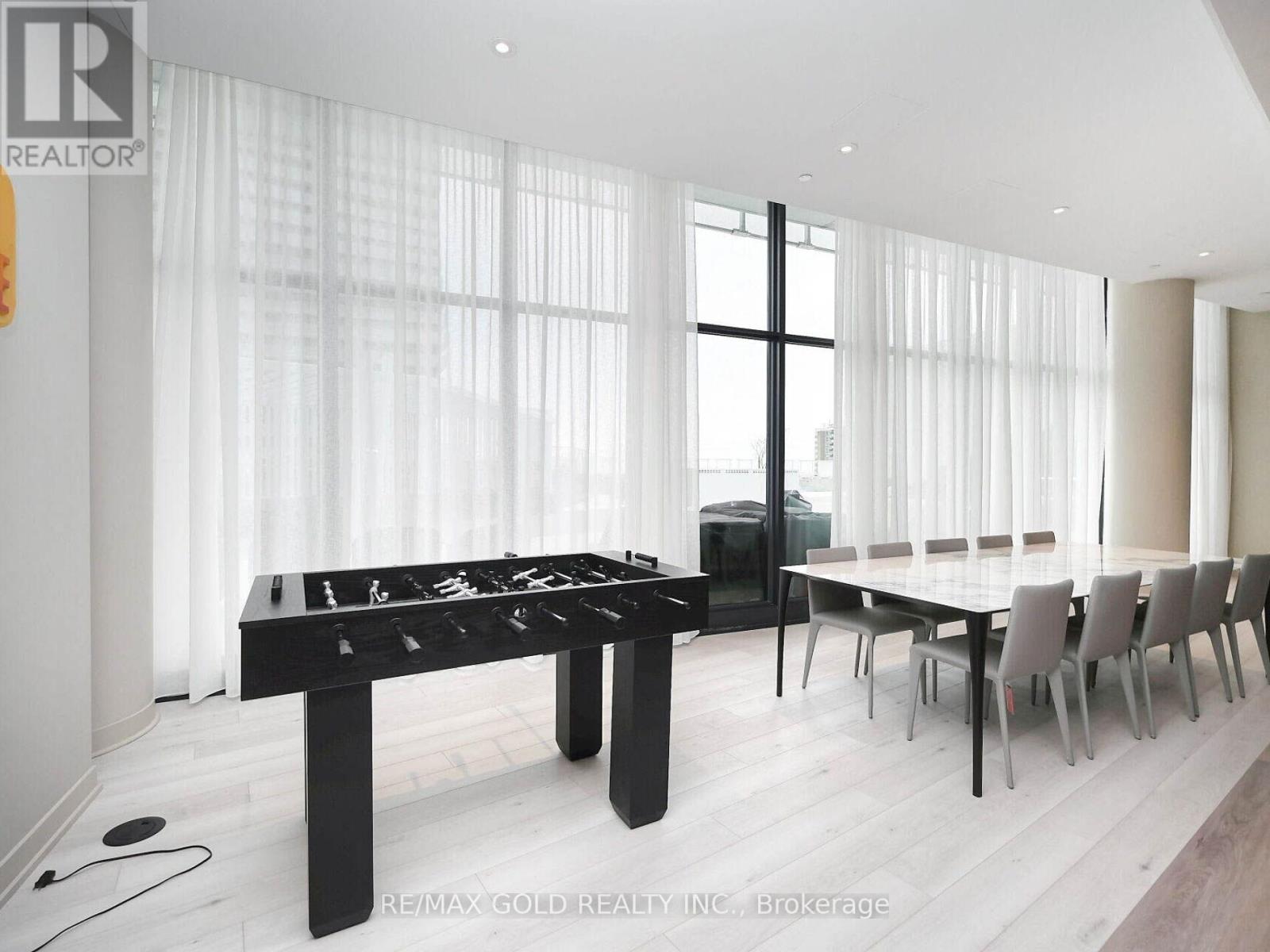 3900 Confederation Parkway, Mississauga, Ontario L5B 0M3 - Photo 43 - W12611916