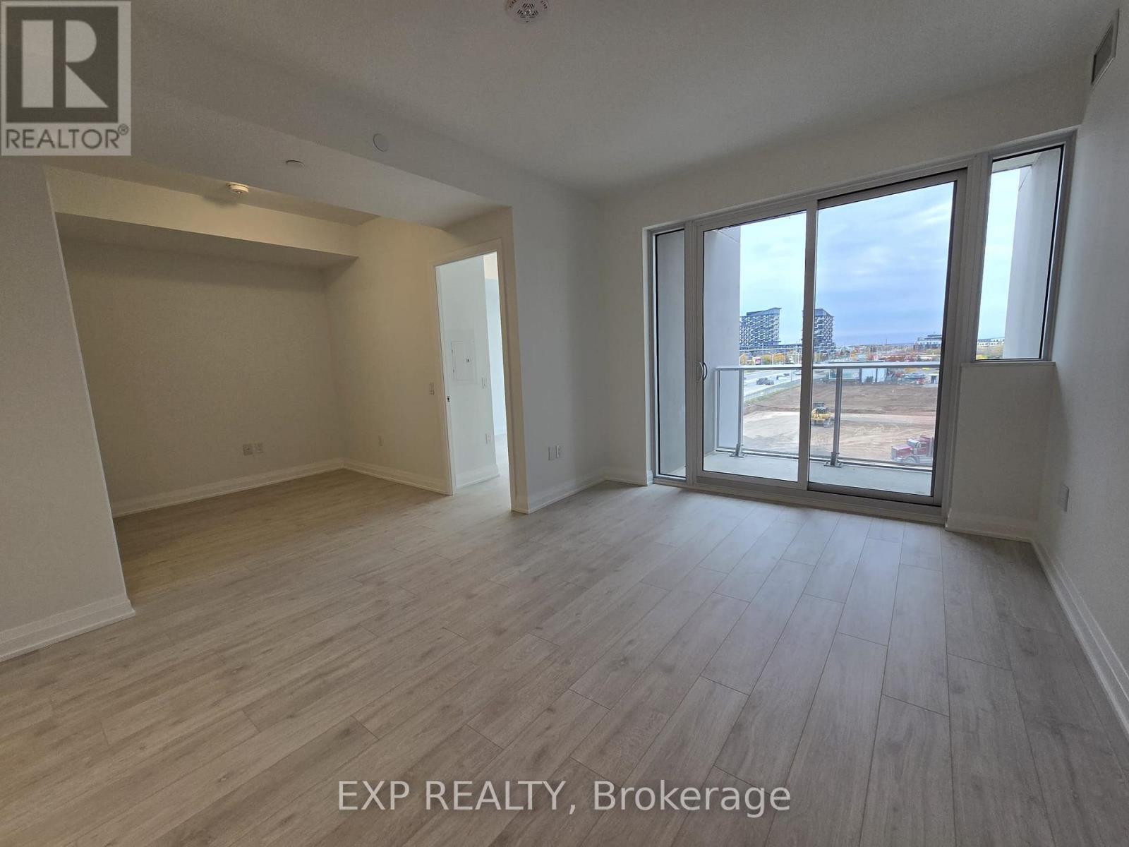 419 - 412 Silver Maple Road, Oakville, Ontario  L6H 7X8 - Photo 8 - W12611922