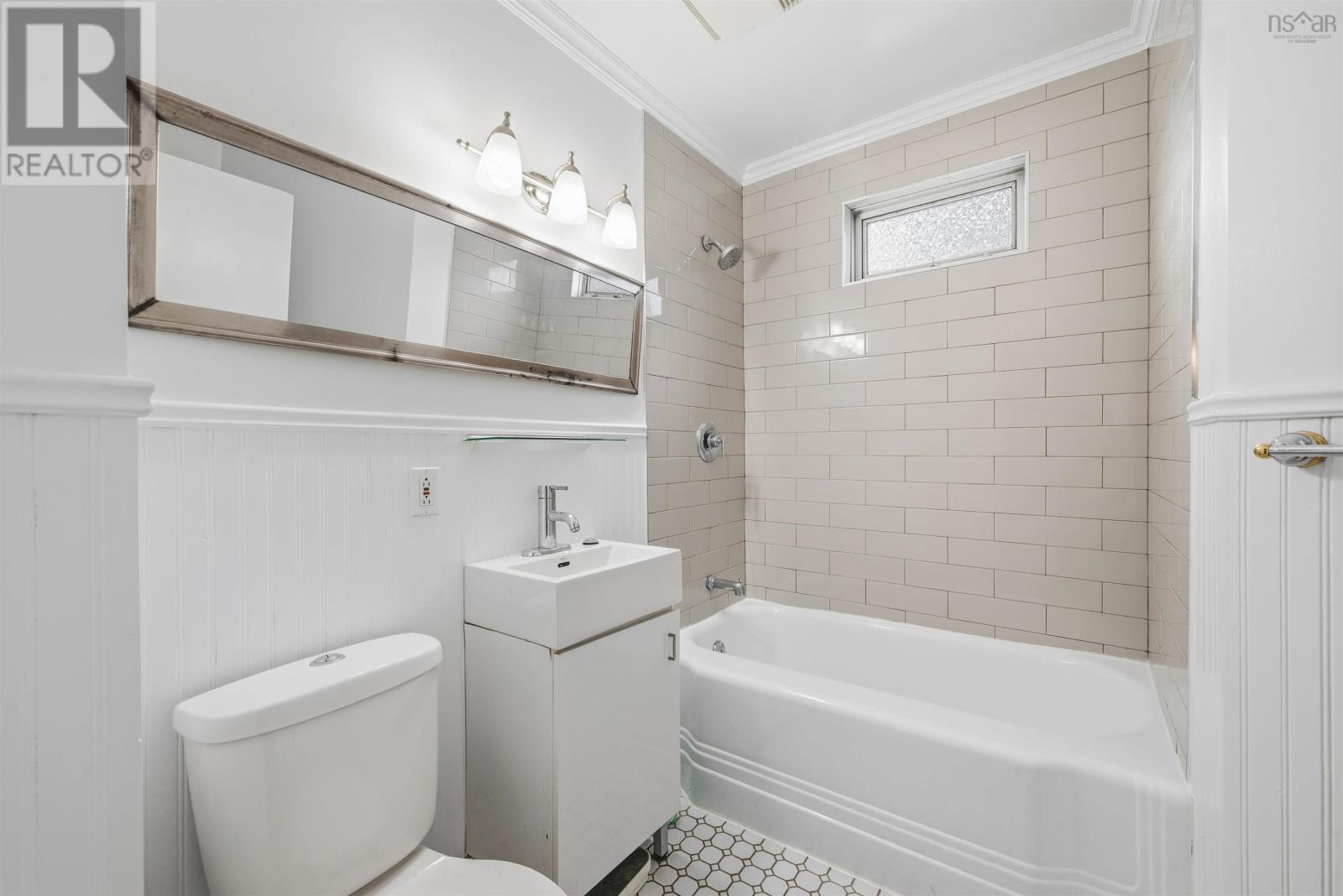 5240 Russell Street, Halifax, Nova Scotia  B3K 1W6 - Photo 16 - 202529034