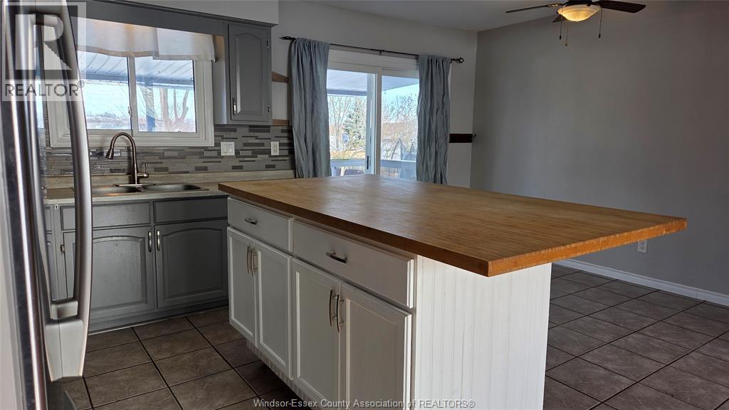 9569 Malden Road, Lasalle, Ontario  N9J 2W5 - Photo 6 - 25031412