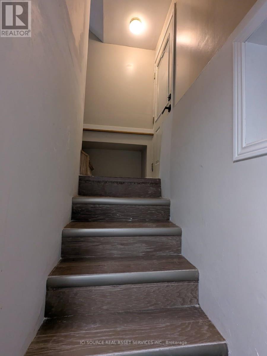 B - 6447 Culp Street, Niagara Falls, Ontario  L2G 2C2 - Photo 7 - X12611906