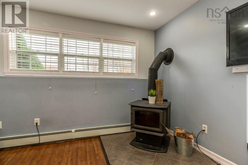 1016 Old Sackville Road, Road, Nova Scotia  B4E 3A6 - Photo 28 - 202528185