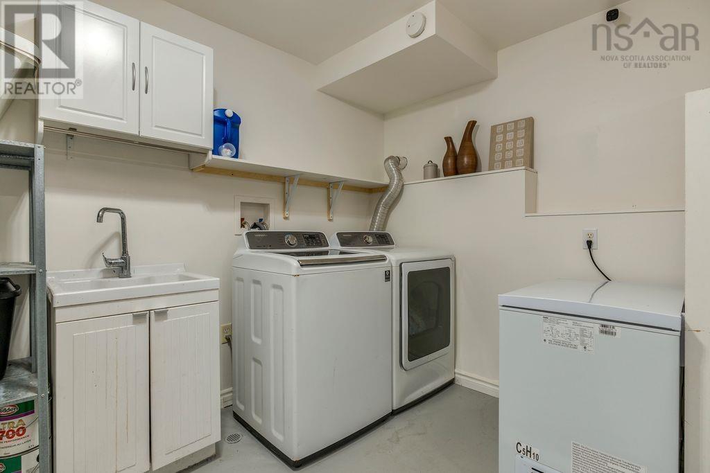 1016 Old Sackville Road, Road, Nova Scotia  B4E 3A6 - Photo 33 - 202528185