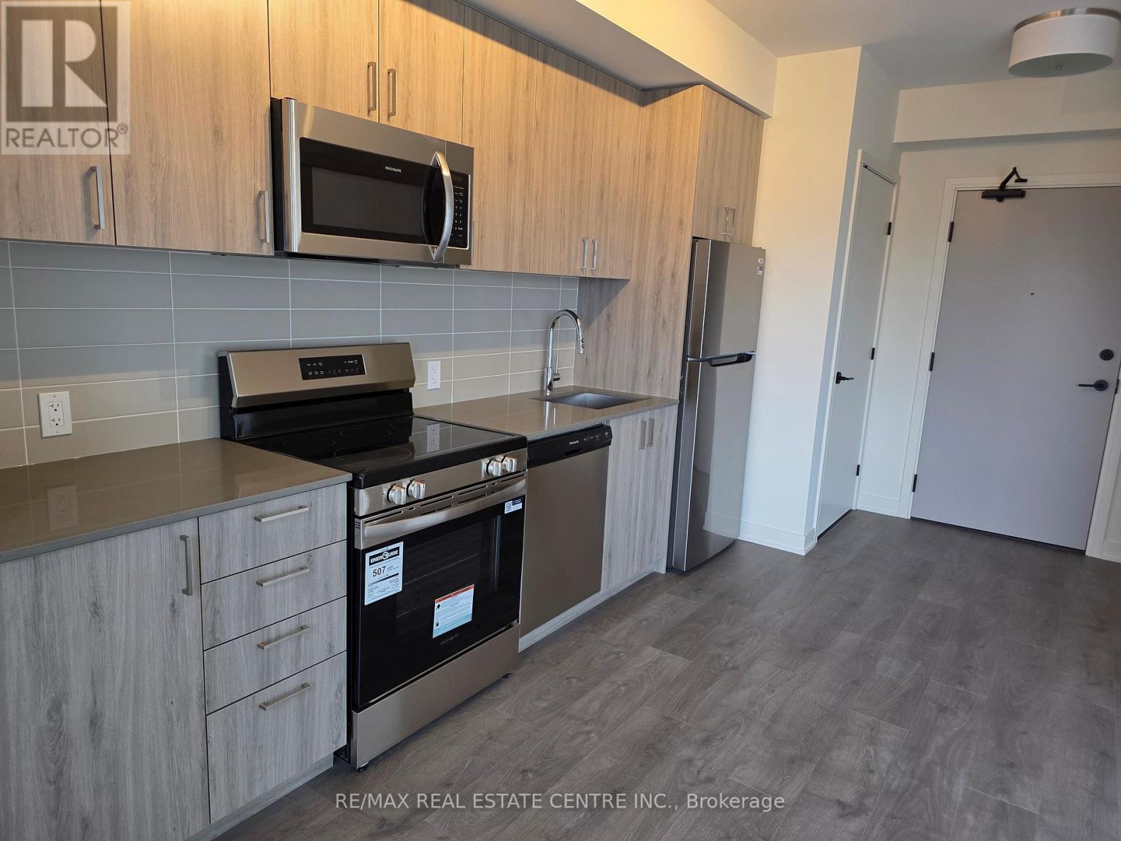 317 - 8020 Derry Road, Milton, Ontario  L9T 3L3 - Photo 6 - W12611490