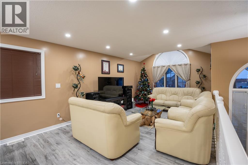 53 Mission Road, Brantford, Ontario  N3S 0A3 - Photo 11 - 40788587