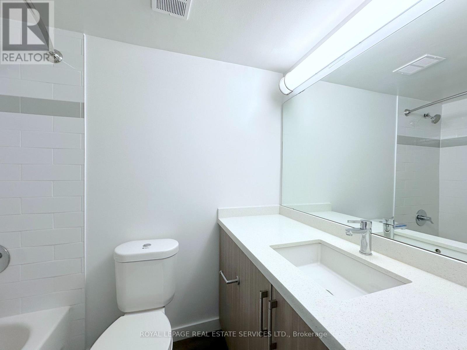 1906 - 265 Main Street, Toronto, Ontario  M4C 4X3 - Photo 11 - E12611926