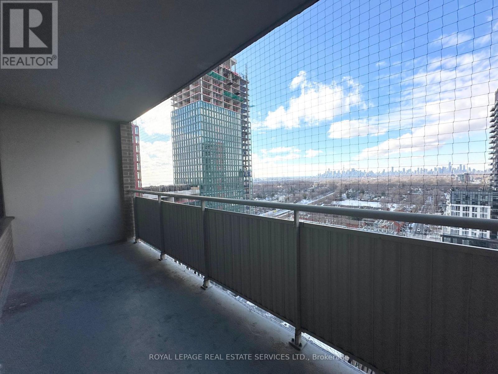 1906 - 265 Main Street, Toronto, Ontario  M4C 4X3 - Photo 12 - E12611926