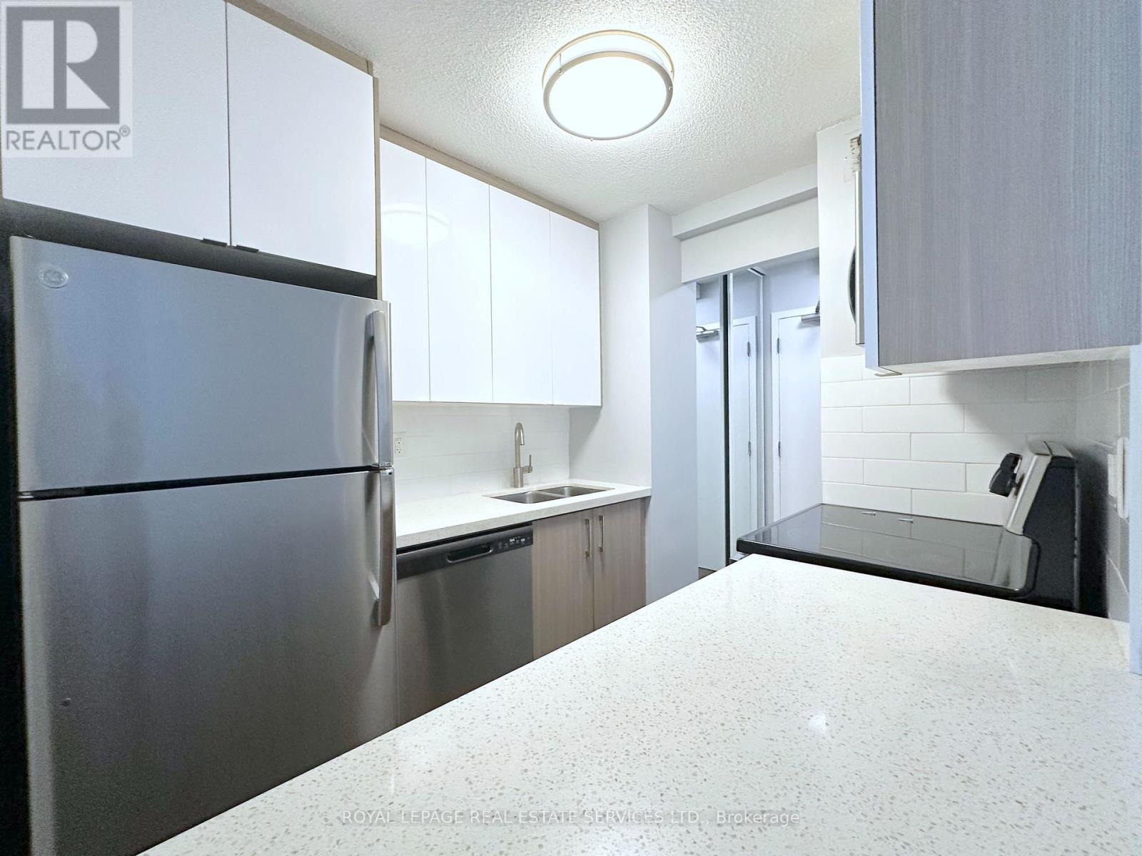 715 - 255 Main Street, Toronto, Ontario M4C 4X2 - Photo 4 - E12611934