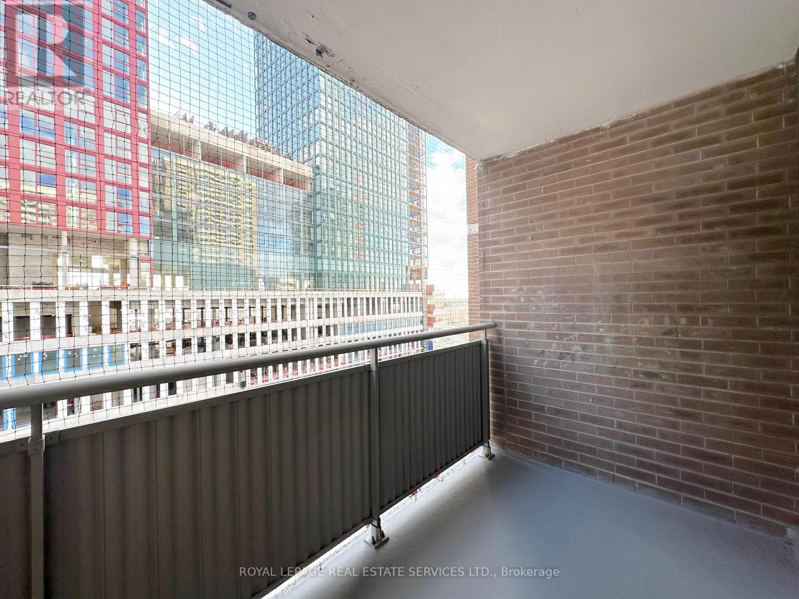 715 - 255 Main Street, Toronto, Ontario M4C 4X2 - Photo 9 - E12611934