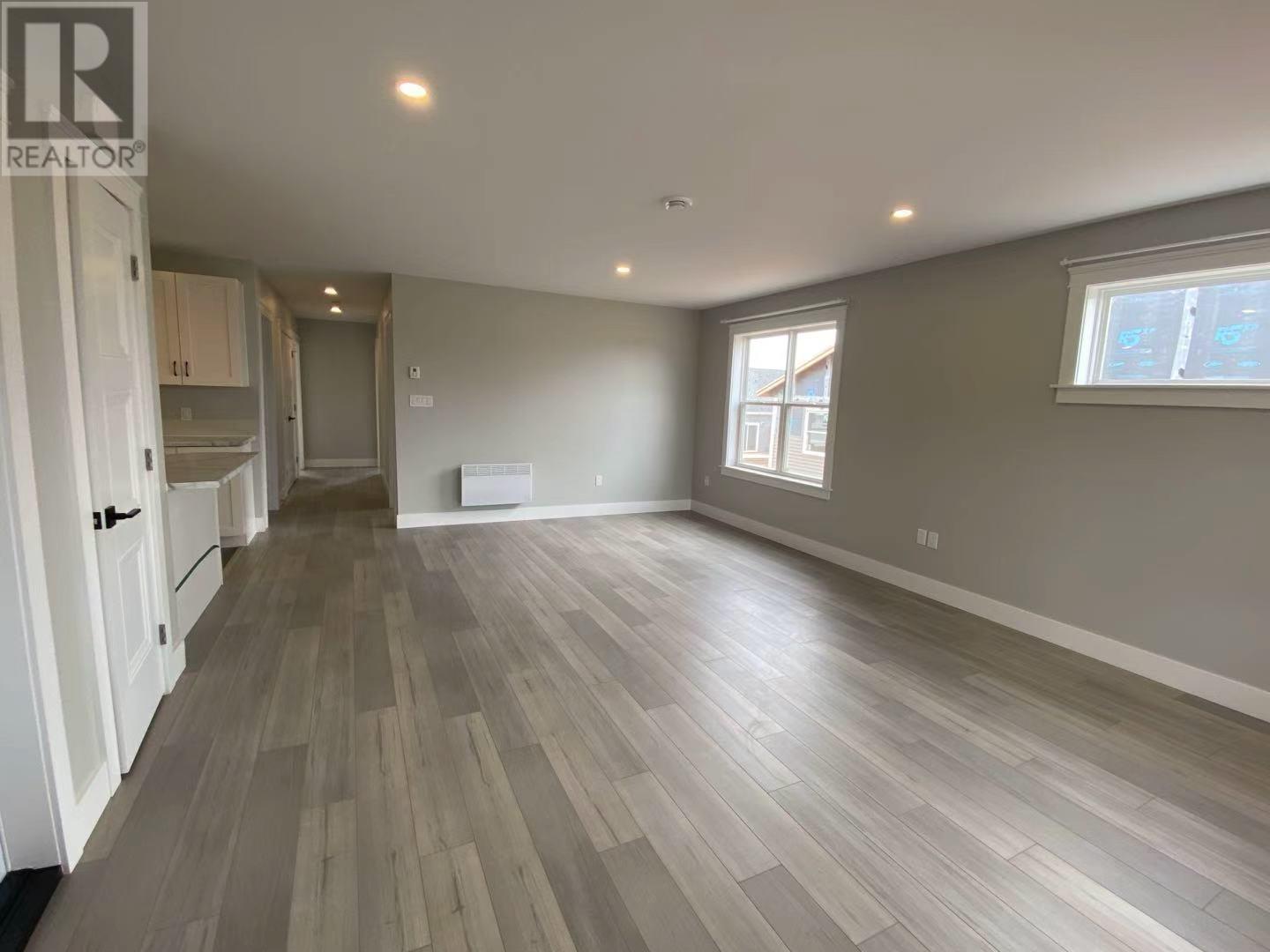 33 Aidan Street, Charlottetown, Prince Edward Island C1E 3P9 - Photo 6 - 202529162