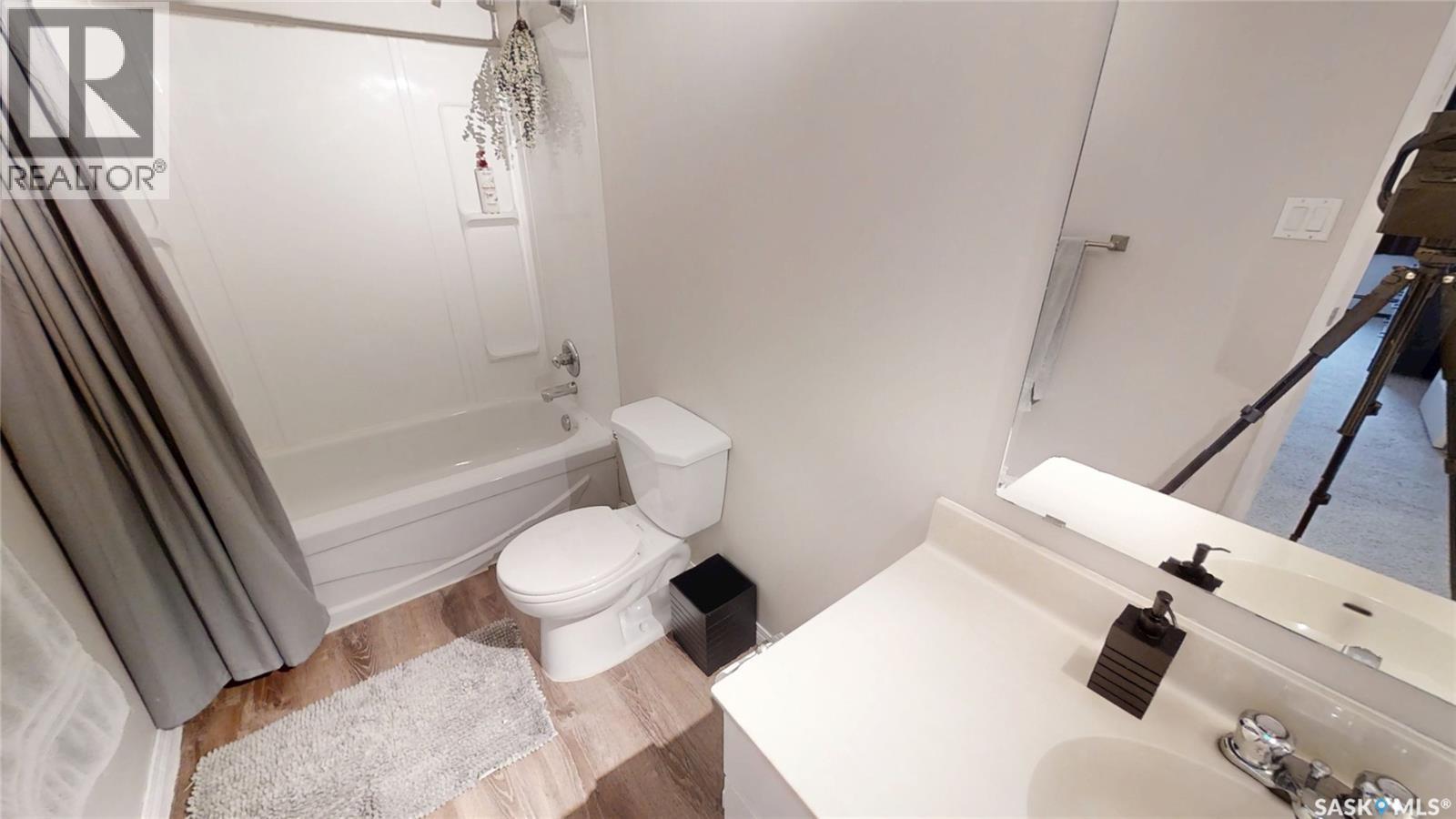 201 245 Kingsmere Boulevard, Saskatoon, Saskatchewan  S7J 4J6 - Photo 11 - SK025380