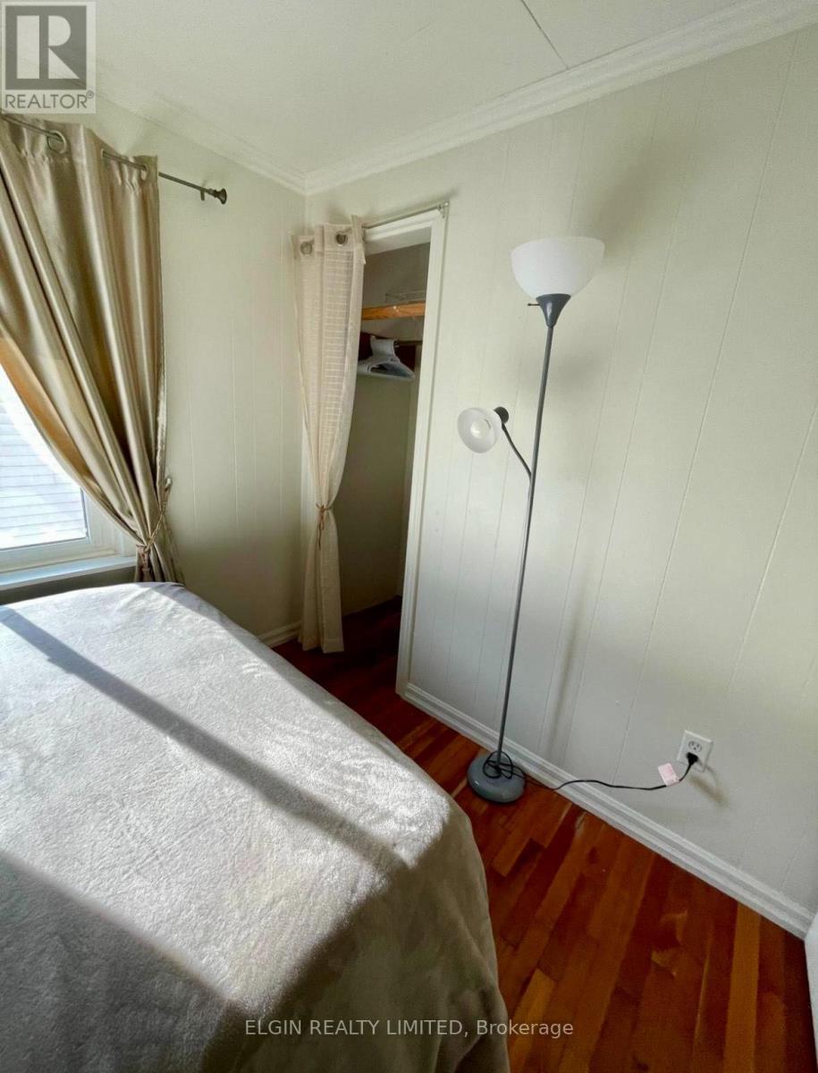 189 Emerson Avenue, London South, Ontario  N5Z 3L5 - Photo 18 - X12425524