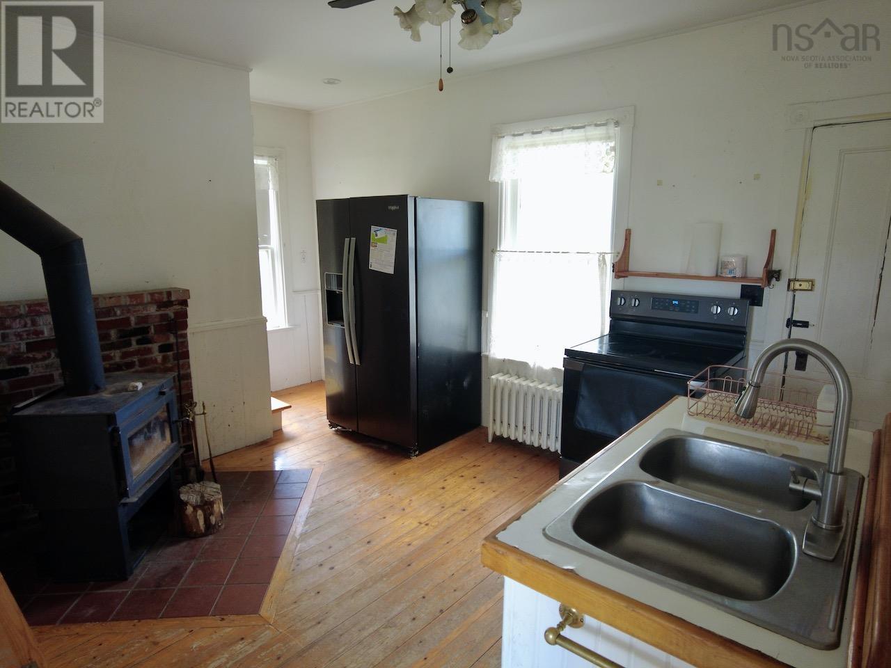 9372 Highway 6 Highway, Pugwash, Nova Scotia  B0K 1L0 - Photo 4 - 202518592