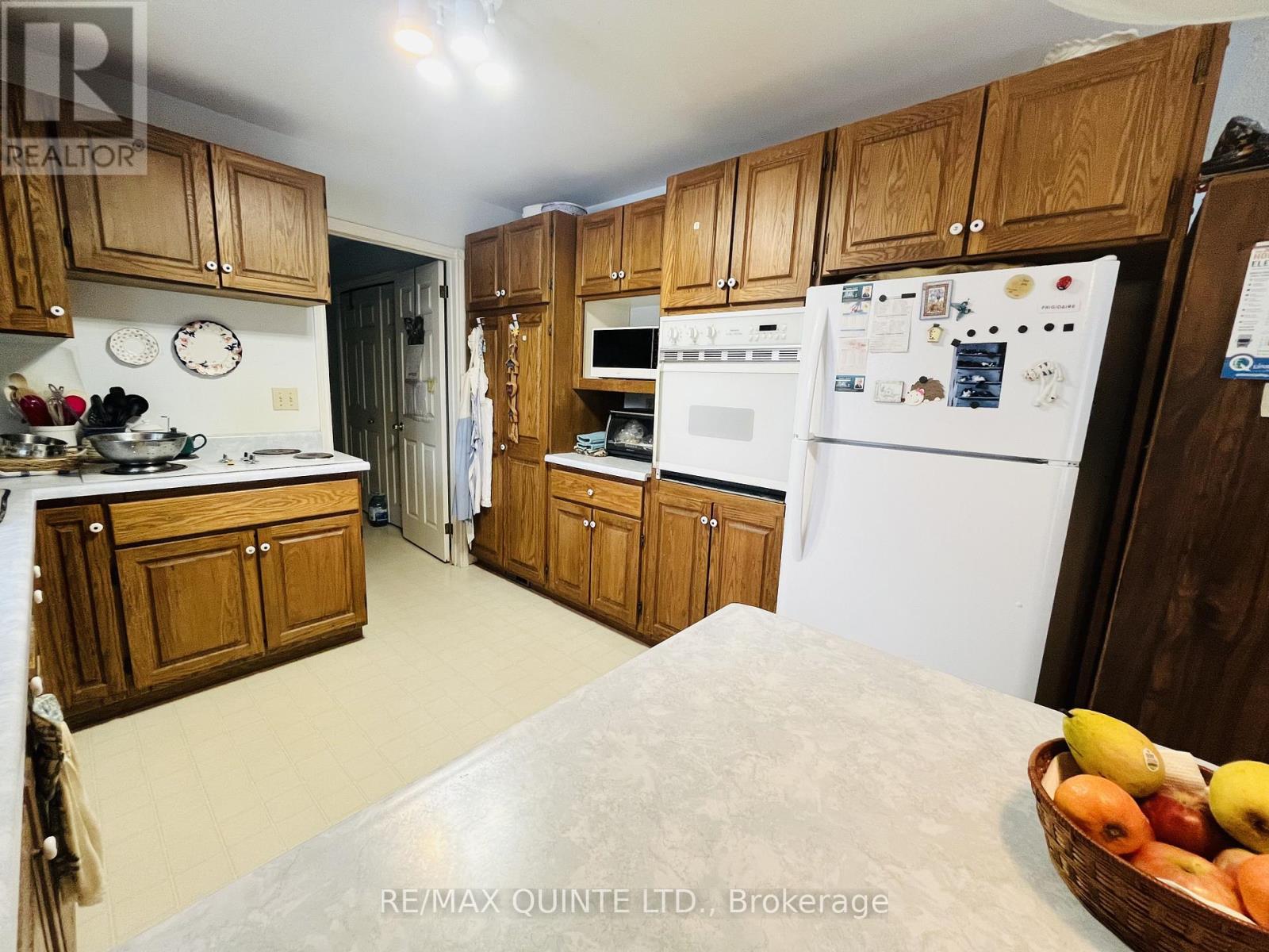 3320 Shannonville Road, Tyendinaga, Ontario  K8N 4Z6 - Photo 4 - X12611966