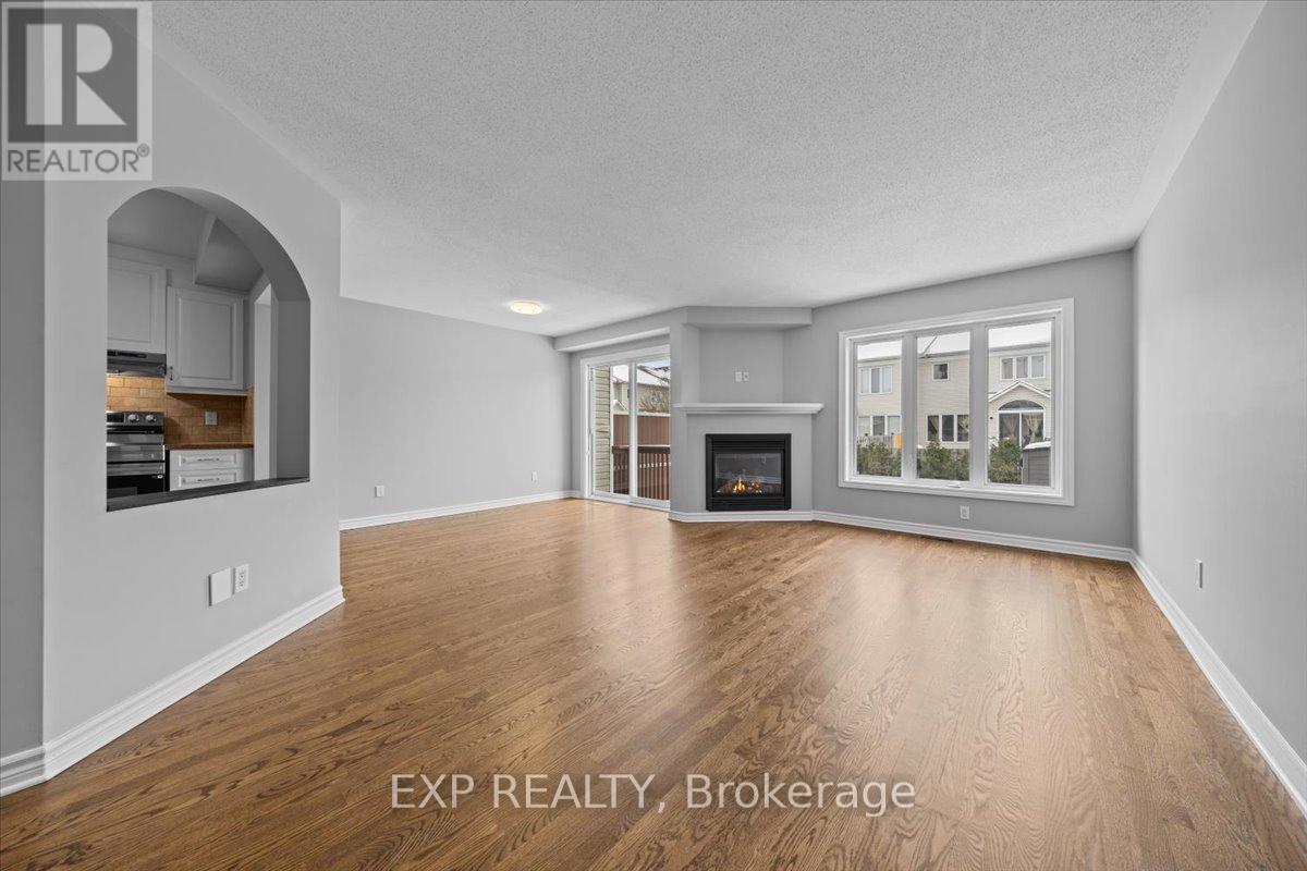 333 Vienna Terrace, Ottawa, Ontario  K4A 0J4 - Photo 8 - X12611976