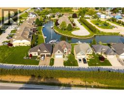 33 MONTEGO BAY CRESCENT, Kingsville, Ontario